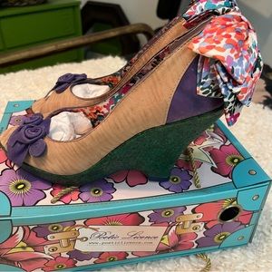 Poetic license Cutie Pie Wedge Heels NIB